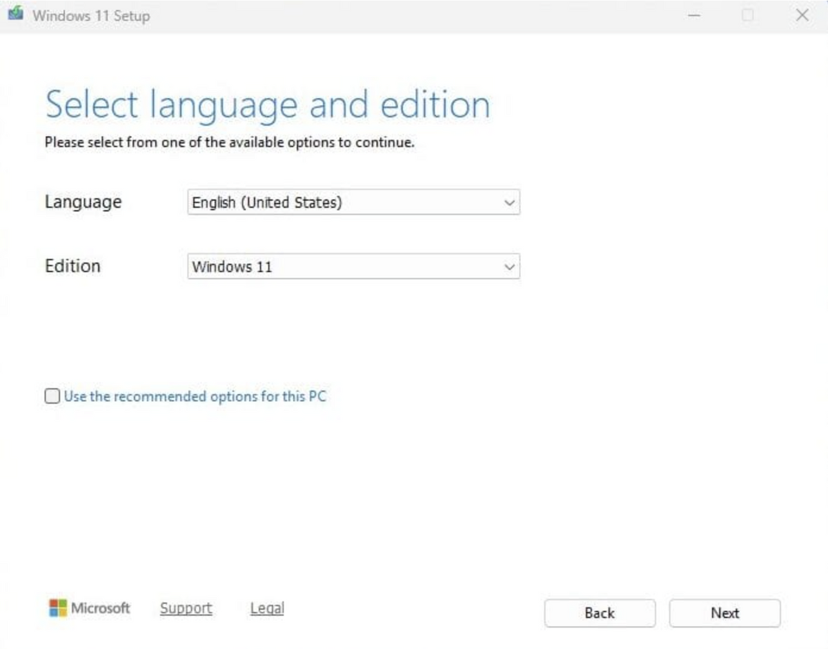 Windows 11 Setup, select language and edition